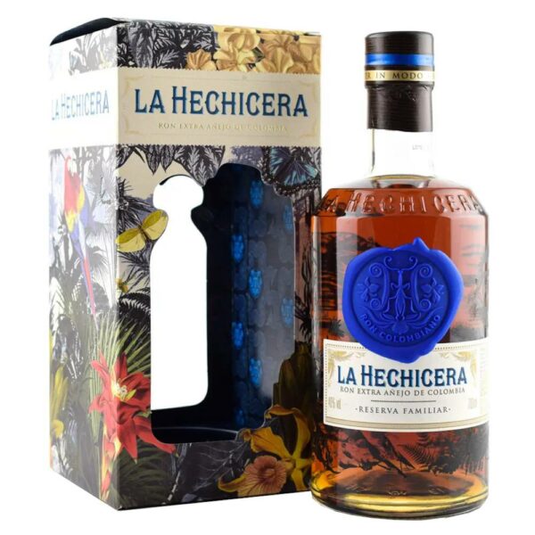 LA HECHICERA Reserva Familiar rum + díszdoboz (0.7l - 40%)